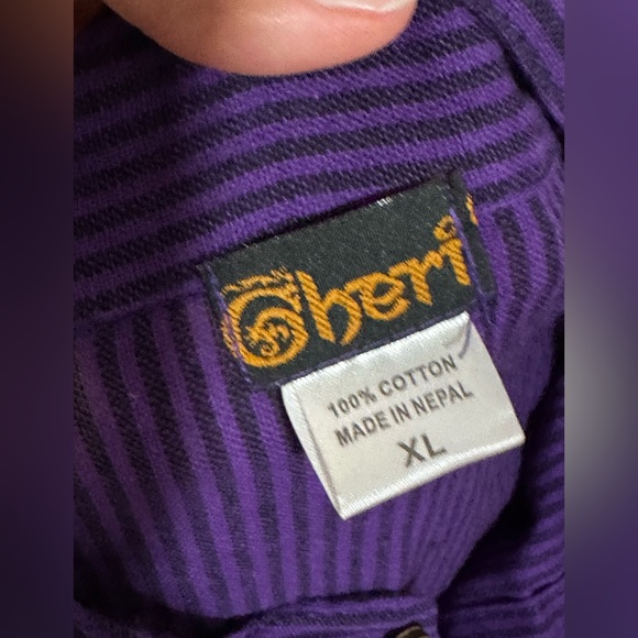Purple button down shirt xl - Picture 2 of 3